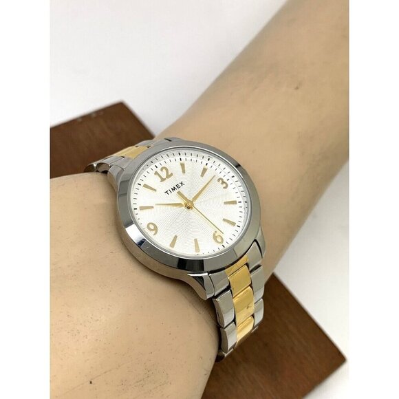Timex Women's Watch TW2V35900 Quartz Silver Dial Two Tone Stainless Stee… - Picture 5 of 13